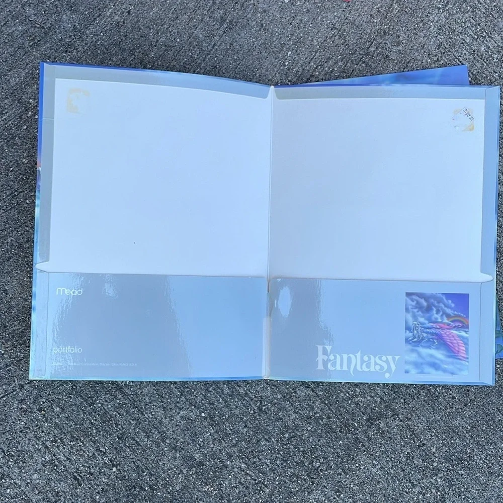 Vintage 80's Susan Sue Dawe Robot Pegasus Lot Mead Portfolio Notebook Folder USA